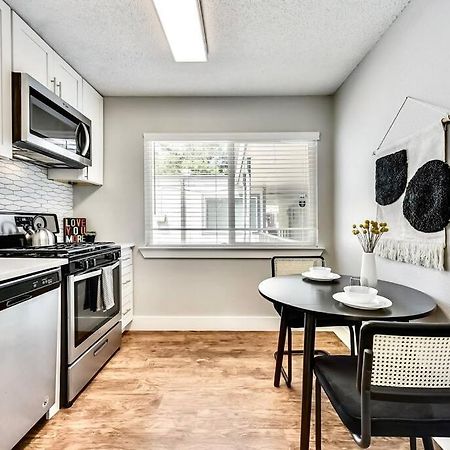 Bright And Cheerful Flat, Near Fair Park Apartment Dallas Luaran gambar