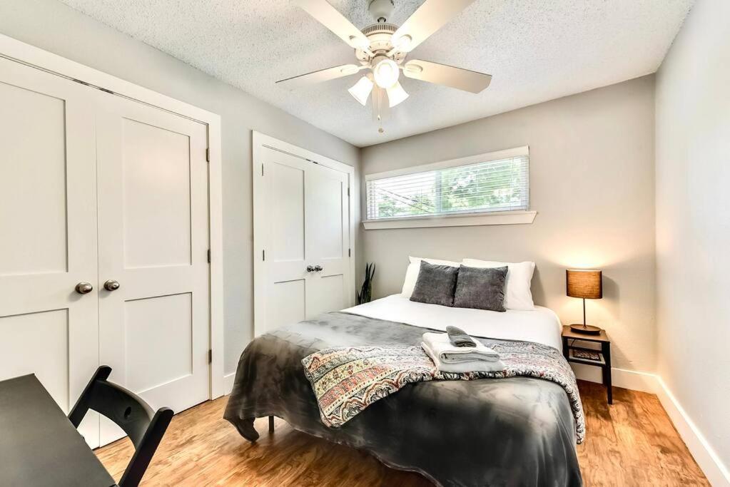 Bright And Cheerful Flat, Near Fair Park Apartment Dallas Luaran gambar